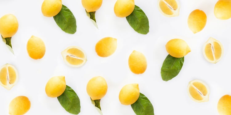 illustration of lemon and lemon wedges.