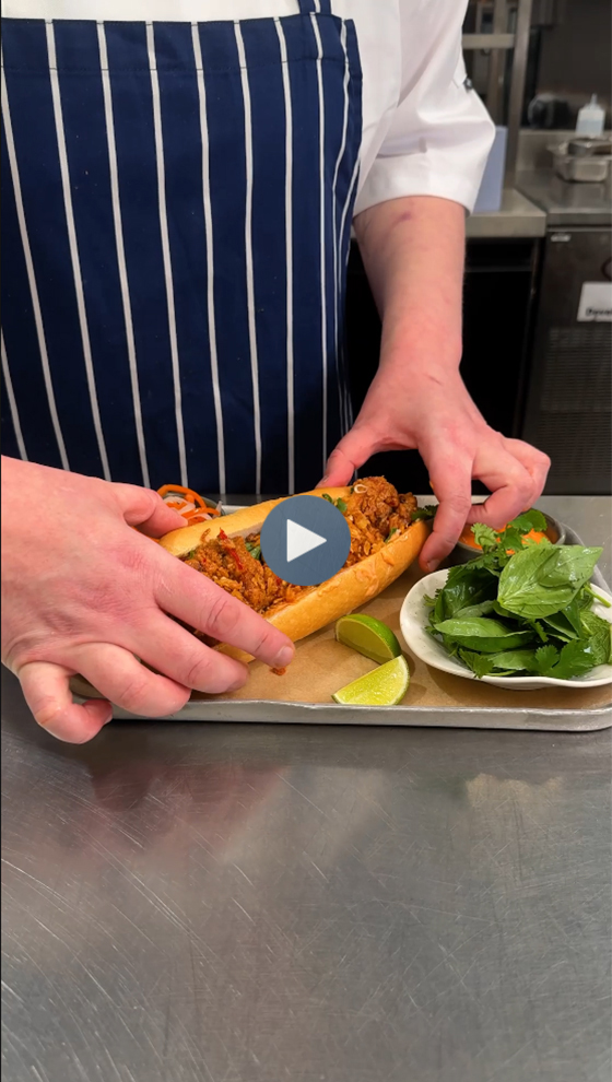 Elizabeth banh mi-1