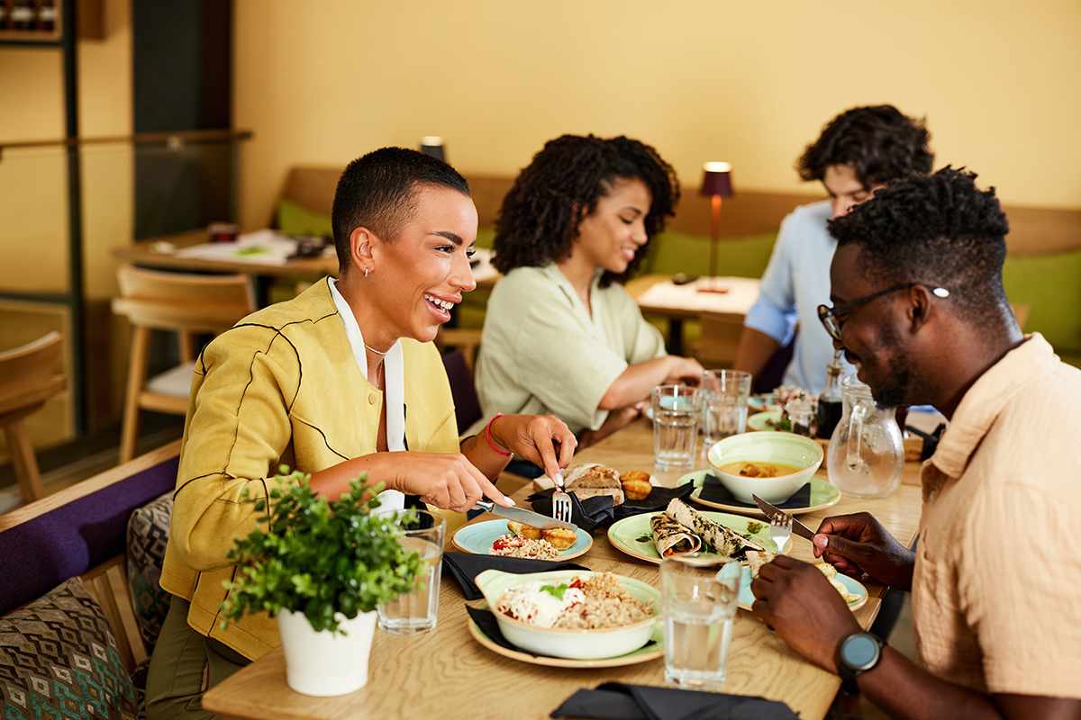 Group eating around a table 